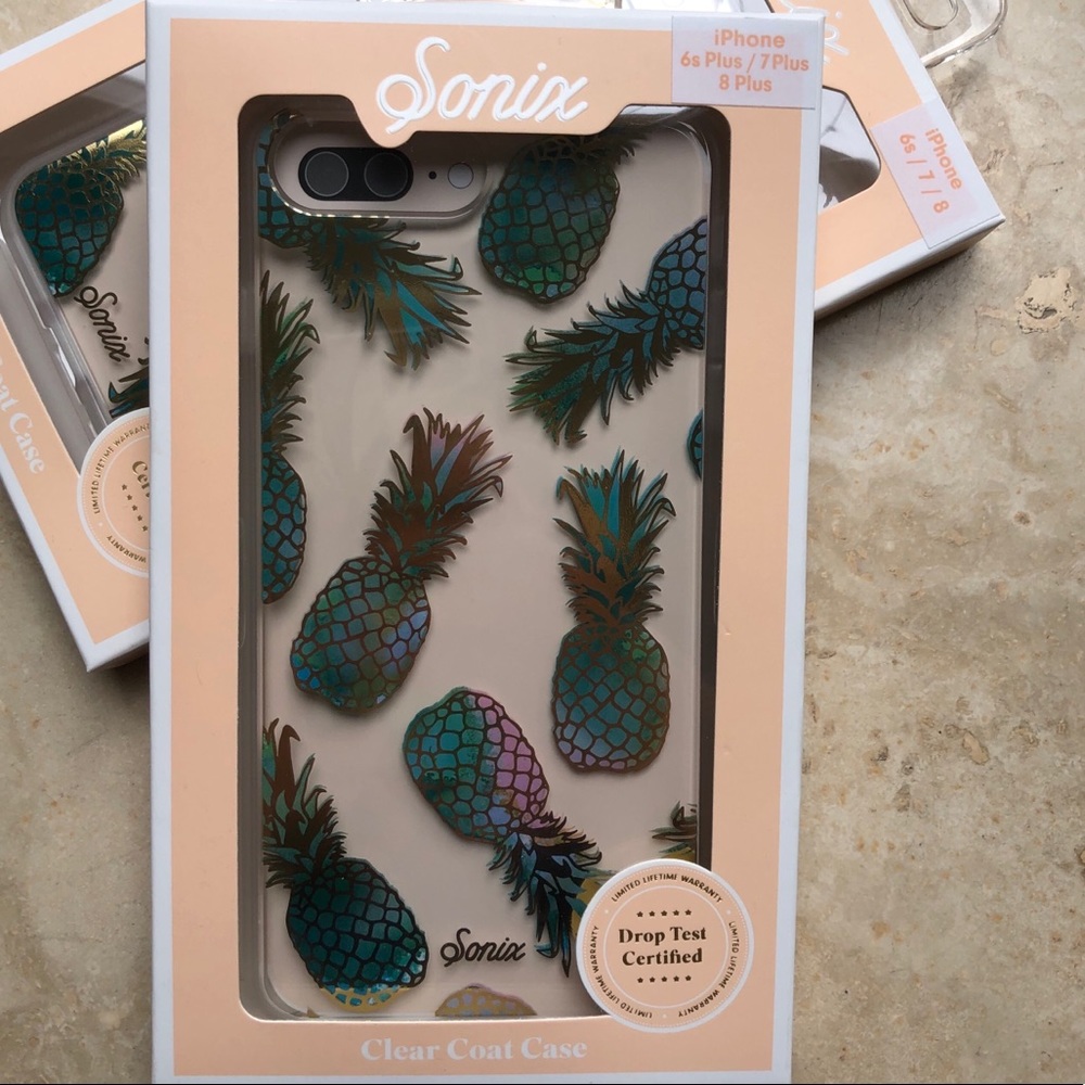 IPhone 6s, 7, & 8, in Iridescent Pineapple NWT - Picture 1 of 6